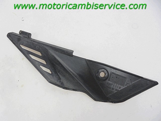 FAIRING LAT?RAL / ATTACHEMENT OEM N. 851669  PI?CES DE  D'OCCASION  MOTO APRILIA SHIVER 750 (2008 - 2010) D?PLACEMENT 750 cc ANN?E DE CONSTRUCTION  2008