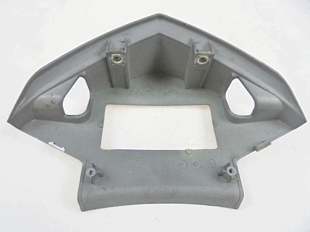 FAIRING ARRI?RE OEM N. 8375A PI?CES DE  D'OCCASION  MOTO KYMCO DINK 200I (2006 - 2017) D?PLACEMENT 200 cc ANN?E DE CONSTRUCTION  2007