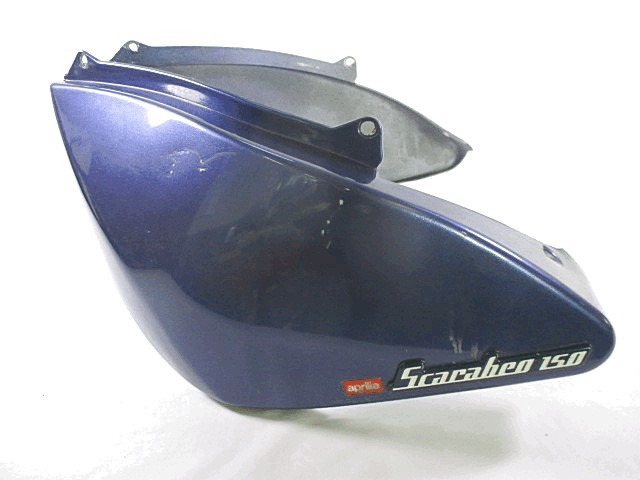 FAIRING ARRI?RE OEM N. AP8148781 PI?CES DE  D'OCCASION  MOTO APRILIA SCARABEO 150 (1999/2002) D?PLACEMENT 150 cc ANN?E DE CONSTRUCTION  2002