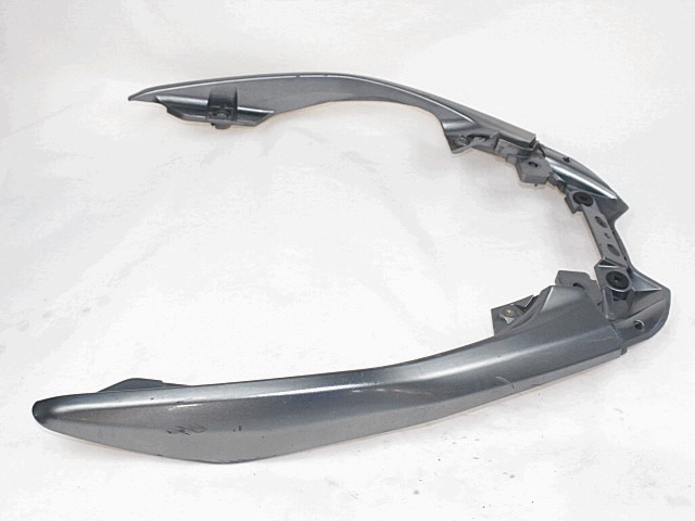 POIGNEE PILLION OEM N. 4621005H03YHL PI?CES DE  D'OCCASION  MOTO SUZUKI BURGMAN AN 400 (2006 - 07)  D?PLACEMENT 400 cc ANN?E DE CONSTRUCTION  2007