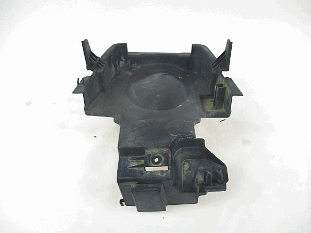 FENDER AVANT / ARRI?RE OEM N. 80105-KGF-900 PI?CES DE  D'OCCASION  MOTO HONDA DYLAN 125 (2002-2006) D?PLACEMENT 125 cc ANN?E DE CONSTRUCTION  2003