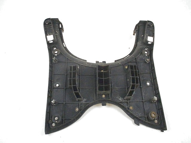 REPOSE-PIEDS OEM N.  PI?CES DE  D'OCCASION  MOTO KYMCO PEOPLE 125 - 150 4T (1999-2005) D?PLACEMENT 150 cc ANN?E DE CONSTRUCTION  2000