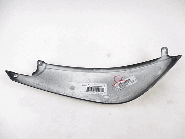 FAIRING LAT?RAL / ATTACHEMENT OEM N. 46637720619 PI?CES DE  D'OCCASION  MOTO BMW K71 F 800 S / F 800 ST / F 800 GT (2004 - 2018) D?PLACEMENT 800 cc ANN?E DE CONSTRUCTION  2013