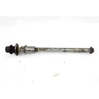 SUZUKI GSX 750 F 6471119C10 PERNO RUOTA POSTERIORE 88 - 89 REAR WHEEL AXLE