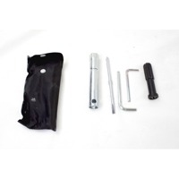 SUZUKI GSX S 125 ATTREZZI IN DOTAZIONE WDL0 22 - 24 TOOL KIT