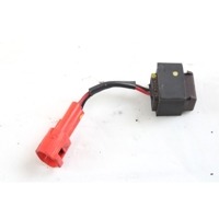 KTM 125 DUKE 28111096000 RELÈ 21 - 23 RELAY