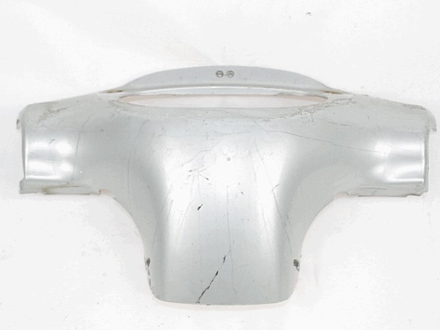 COUVERTURE DE TABLEAU DE BORD / GUIDON OEM N.  PI?CES DE  D'OCCASION  MOTO APRILIA SCARABEO 100 4T (1999-2002) D?PLACEMENT 100 cc ANN?E DE CONSTRUCTION