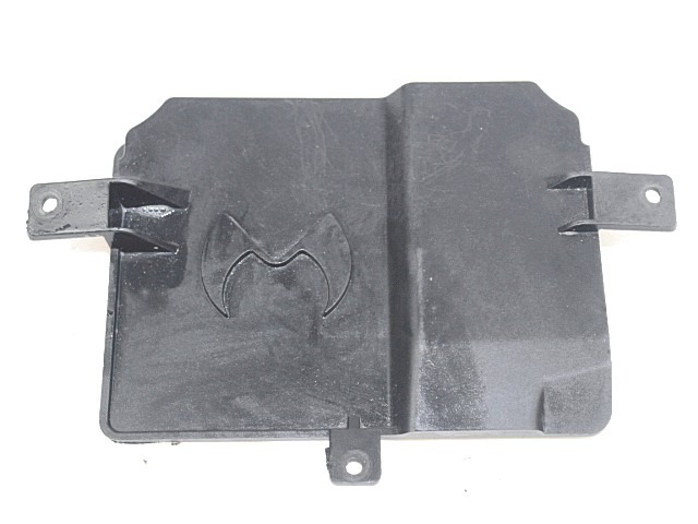 "SUPPORT DE BATTERIE OEM N. 1-000-298-273	 PI?CES DE  D'OCCASION  MOTO MALAGUTI BLOG 160 (2009 - 2012) D?PLACEMENT 160 cc ANN?E DE CONSTRUCTION  2010"