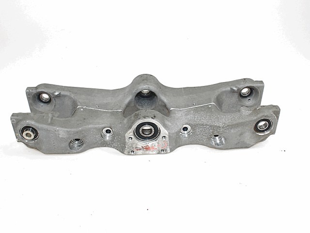 TRIPLE CLAMP OEM N. 646556 646561  PI?CES DE  D'OCCASION  MOTO PIAGGIO MP3 IE SPORT LT ABS (2014 - 2016) D?PLACEMENT 300 cc ANN?E DE CONSTRUCTION  2014