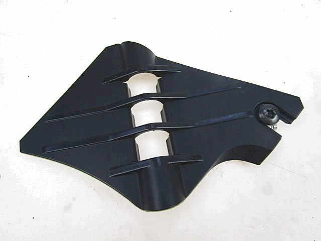 FAIRING LAT?RAL / ATTACHEMENT OEM N. 61303086000 PI?CES DE  D'OCCASION  MOTO KTM 1290 SUPER DUKE R ABS (2014 - 2016) D?PLACEMENT 1290 cc ANN?E DE CONSTRUCTION  2015