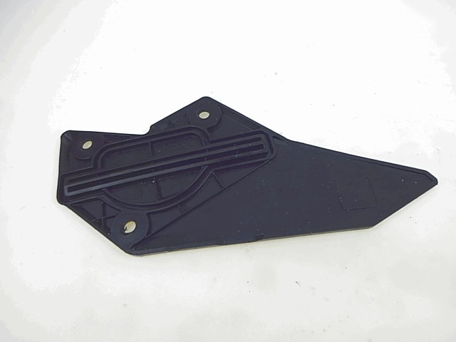 FAIRING LAT?RAL / ATTACHEMENT OEM N. 110650749  PI?CES DE  D'OCCASION  MOTO KAWASAKI Z 300 ABS ER300A B1 X (2015 - 2016) D?PLACEMENT 300 cc ANN?E DE CONSTRUCTION  2015