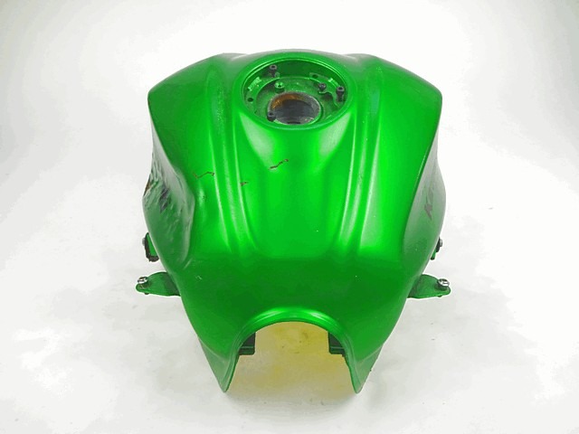 PIECES DE RESERVOIR A CARBURANT OEM N. 51089529635K  PI?CES DE  D'OCCASION  MOTO KAWASAKI Z 300 ABS ER300A B1 X (2015 - 2016) D?PLACEMENT 300 cc ANN?E DE CONSTRUCTION  2015