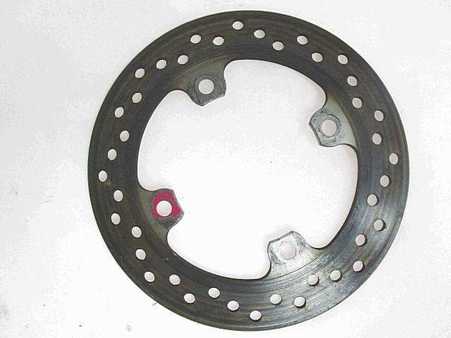 DISQUE DE FREIN ARRIERE OEM N. T2025200 PI?CES DE  D'OCCASION  MOTO TRIUMPH 675 STREET TRIPLE ( 2007 - 2012 ) D?PLACEMENT 675 cc ANN?E DE CONSTRUCTION  2009