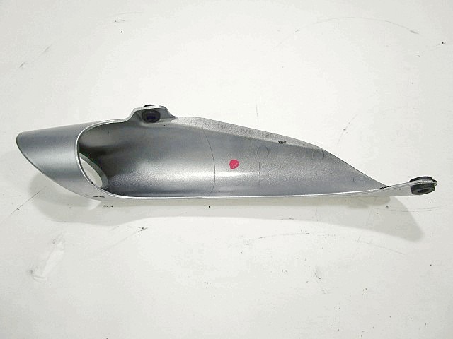 PROTECTION THERMIQUE DU SILENCIEUX OEM N. 1479144G00 PI?CES DE  D'OCCASION  MOTO SUZUKI GSR 600 ( 2006 - 2011 ) D?PLACEMENT 600 cc ANN?E DE CONSTRUCTION  2006