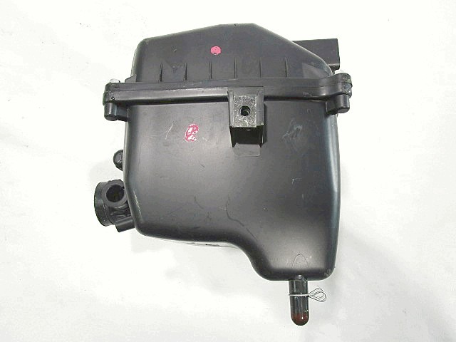 BO?TE DE FILTRE ? AIR OEM N. 1PAE44530000 3C1E44500000 5D7E44120100 PI?CES DE  D'OCCASION  MOTO YAMAHA MT-125 ABS ( DAL 2017 ) D?PLACEMENT 125 cc ANN?E DE CONSTRUCTION  2017