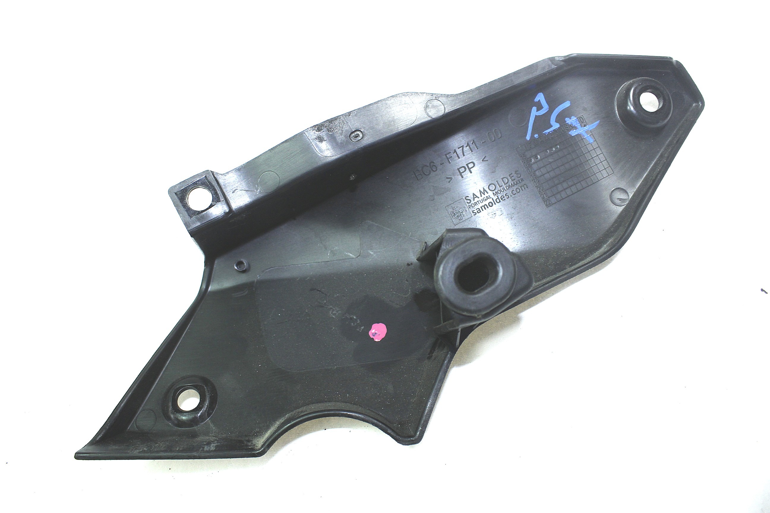 FAIRING LAT?RAL / ATTACHEMENT OEM N.  PI?CES DE  D'OCCASION  MOTO YAMAHA TRACER 700 ABS RM14 (2016 - 2019) D?PLACEMENT 700 cc ANN?E DE CONSTRUCTION  2016