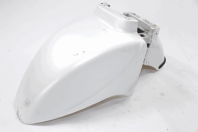 FENDER AVANT / ARRI?RE OEM N.  PI?CES DE  D'OCCASION  MOTO Piaggio Beverly Tourer 300 (2009/2011) D?PLACEMENT 300 cc ANN?E DE CONSTRUCTION  2010