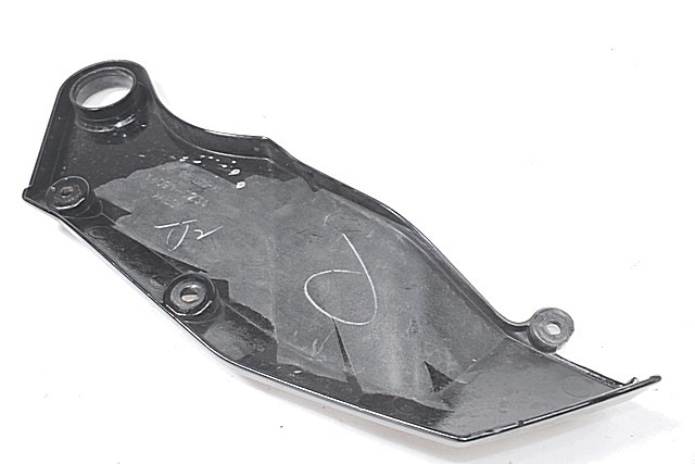 FAIRING LAT?RAL / ATTACHEMENT OEM N. 1409102344P PI?CES DE  D'OCCASION  MOTO KAWASAKI Z 750 ( 2003 - 2006 ) D?PLACEMENT 750 cc ANN?E DE CONSTRUCTION  2004