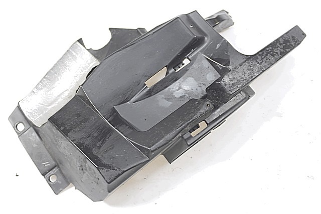 FENDER ARRI?RE / SOUS SI?GE OEM N. 5VX216290000 PI?CES DE  D'OCCASION  MOTO YAMAHA FZ6 / FZ6S FAZER (2004 - 2007) D?PLACEMENT 600 cc ANN?E DE CONSTRUCTION  2006