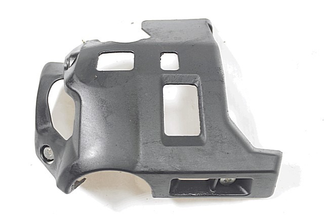 PROTECTIONS COUVERTURE / PIECES MOTEUR OEM N. 23P154910000 PI?CES DE  D'OCCASION  MOTO YAMAHA XT1200 SUPER TENERE (2015 - 2016) DP04 A 06 D?PLACEMENT 1200 cc ANN?E DE CONSTRUCTION  2016