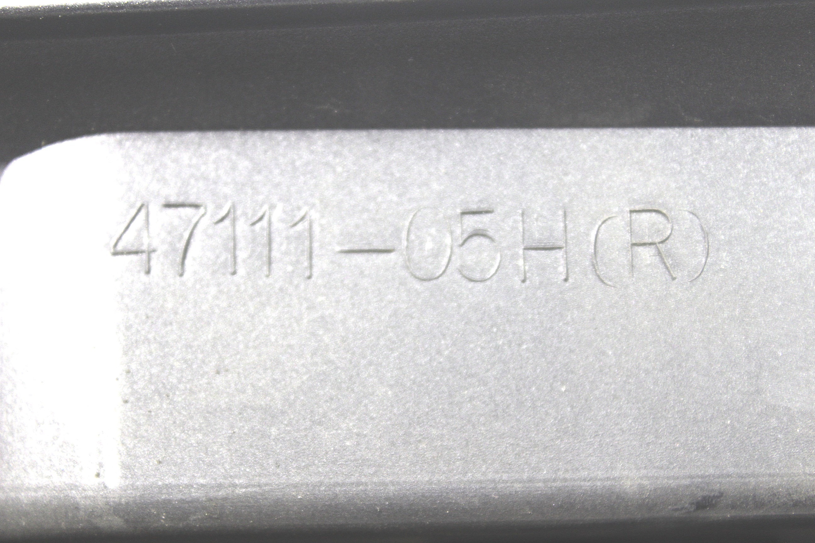 CARENAGE LATERALE OEM N. 4711105H00 PI?CES DE  D'OCCASION  MOTO SUZUKI BURGMAN AN 400 (2008-2013)  D?PLACEMENT 400 cc ANN?E DE CONSTRUCTION  2013