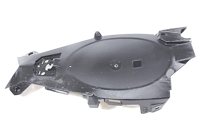 FENDER ARRI?RE / SOUS SI?GE OEM N. 350230354 PI?CES DE  D'OCCASION  MOTO KAWASAKI ER-6 N F (2012 -2016) D?PLACEMENT 650 cc ANN?E DE CONSTRUCTION  2015