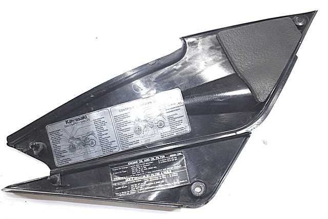 FAIRING LAT?RAL / ATTACHEMENT OEM N. 360010042 PI?CES DE  D'OCCASION  MOTO KAWASAKI NINJA ZX-6R (2005 - 2006) D?PLACEMENT 636 cc ANN?E DE CONSTRUCTION  2005