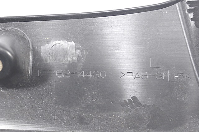 CONDUITE D'AIR OEM N. 1776244G00 PI?CES DE  D'OCCASION  MOTO SUZUKI GSR 600 ( 2006 - 2011 ) D?PLACEMENT 600 cc ANN?E DE CONSTRUCTION  2007