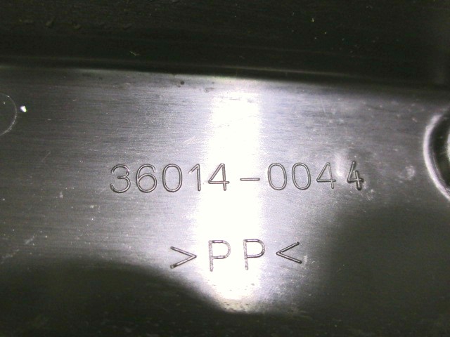 CHAINE / PIGNON / GARDE DE TRANSMISSION OEM N. 360140044 PI?CES DE  D'OCCASION  MOTO KAWASAKI NINJA 650 ABS ( DAL 2017 ) D?PLACEMENT 650 cc ANN?E DE CONSTRUCTION  2018