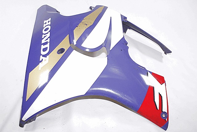 FAIRING LAT?RAL / ATTACHEMENT OEM N. 64250MAL600 PI?CES DE  D'OCCASION  MOTO HONDA CBR 600 F (1995 - 1996) D?PLACEMENT 600 cc ANN?E DE CONSTRUCTION  1995