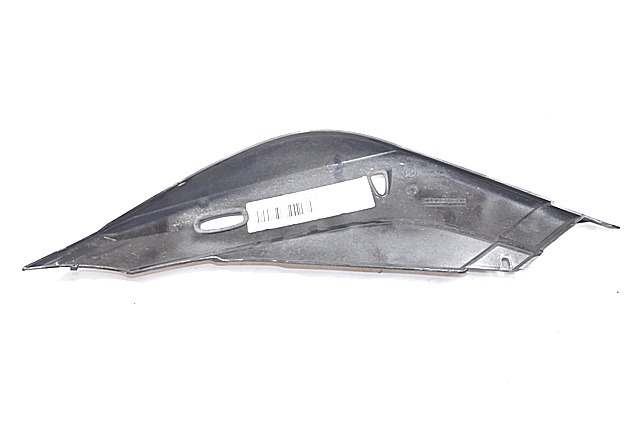 FAIRING LAT?RAL / ATTACHEMENT OEM N. 46637683682 PI?CES DE  D'OCCASION  MOTO BMW K28 R 1200 ST (2003 - 2007) D?PLACEMENT 1200 cc ANN?E DE CONSTRUCTION  2007