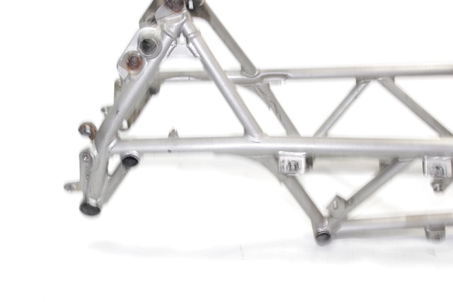 CHASSIS AVEC PAPIERS OEM N. 47011773AA 28640861A PI?CES DE  D'OCCASION  MOTO DUCATI 749 (2003 - 2007) D?PLACEMENT 749 cc ANN?E DE CONSTRUCTION  2003