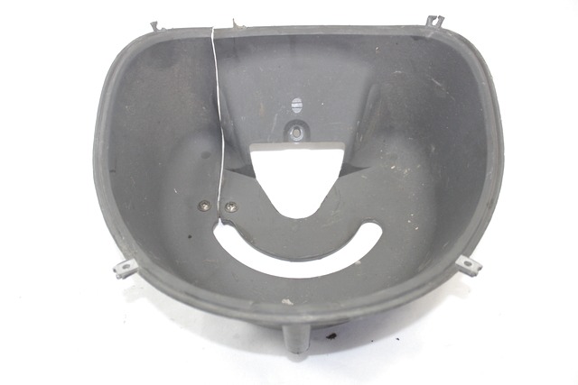 FENDER AVANT / ARRI?RE OEM N. (D) 1-000-296-585 PI?CES DE  D'OCCASION  MOTO MALAGUTI MADISON 125 (1999 - 2001) D?PLACEMENT 125 cc ANN?E DE CONSTRUCTION  1999