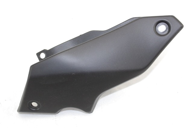 FAIRING LAT?RAL / ATTACHEMENT OEM N.  PI?CES DE  D'OCCASION  MOTO YAMAHA TRACER 700 ABS RM14 (2016 - 2019) D?PLACEMENT 700 cc ANN?E DE CONSTRUCTION  2019