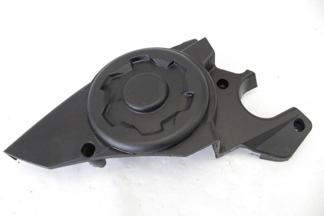 CHAINE / PIGNON / GARDE DE TRANSMISSION OEM N. 11147713906 PI?CES DE  D'OCCASION  MOTO BMW K73 F 800 R (2005 - 2019) D?PLACEMENT 800 cc ANN?E DE CONSTRUCTION  2017