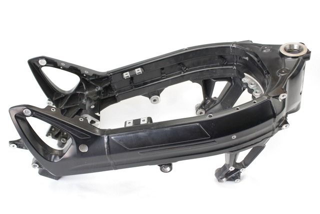 CHASSIS AVEC PAPIERS OEM N. 46517678665 13618562426 PI?CES DE  D'OCCASION  MOTO BMW K73 F 800 R (2005 - 2019) D?PLACEMENT 800 cc ANN?E DE CONSTRUCTION  2017