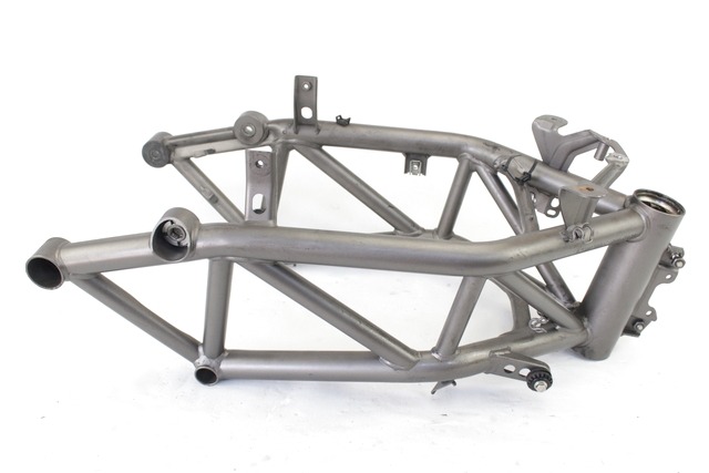 CHASSIS AVEC PAPIERS OEM N. (D) 47012034AK 28641751A PI?CES DE  D'OCCASION  MOTO DUCATI MULTISTRADA 1200 S (2010 - 2012) D?PLACEMENT 1200 cc ANN?E DE CONSTRUCTION  2010