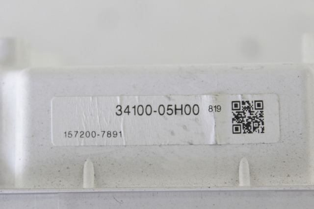 TABLEAU DE BORD OEM N. (D) 3412005HC0 PI?CES DE  D'OCCASION  MOTO SUZUKI BURGMAN AN 400 (2008-2013)  D?PLACEMENT 400 cc ANN?E DE CONSTRUCTION  2010