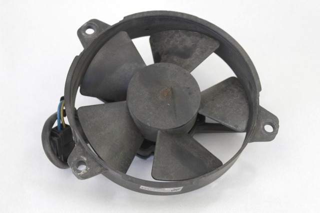 VENTILATEUR OEM N. JC17110X92000 PI?CES DE  D'OCCASION  MOTO APRILIA SCARABEO 200 (2007 - 2011) D?PLACEMENT 200 cc ANN?E DE CONSTRUCTION  2008