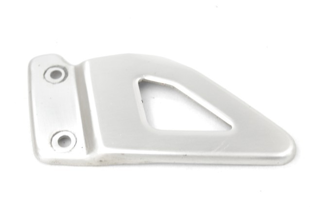 PROTECTION DE REPOSE PIED OEM N. 4357133E01 PI?CES DE  D'OCCASION  MOTO SUZUKI SV 650 / SV 650 S (1999 - 2002) D?PLACEMENT 650 cc ANN?E DE CONSTRUCTION  2001