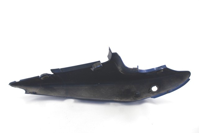 FAIRING LAT?RAL / ATTACHEMENT OEM N. 4550219F10 PI?CES DE  D'OCCASION  MOTO SUZUKI SV 650 / SV 650 S (1999 - 2002) D?PLACEMENT 650 cc ANN?E DE CONSTRUCTION  2001