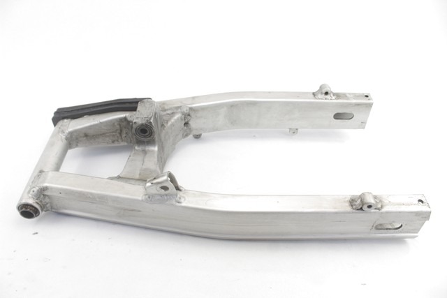 SUZUKI SV 650 6100019F11 FORCELLONE POSTERIORE 99 - 02 REAR SWINGARM