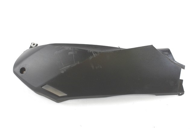 BMW C 600 SPORT 46637725010 FIANCHETTO SOTTOPEDANA POSTERIORE DESTRA K18 11 - 15 REAR RIGHT FOOTREST LOWER COVER CON GRAFFI