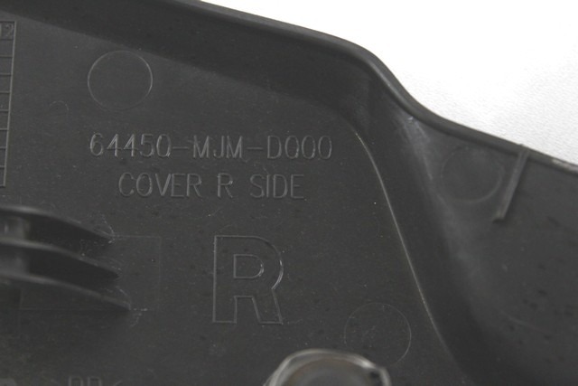 HONDA VFR 800 F 64410MJMD00 FIANCHETTO COVER DESTRA RC97 14 - 16 RIGHT SIDE COVER ATTACCO DANNEGGIATO LEGGERI SEGNI DI USURA