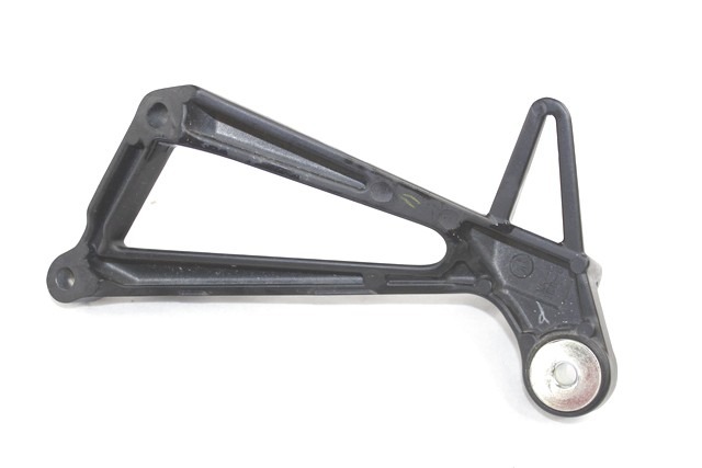 YAMAHA YZF R3 1WDF74400100 STAFFA PEDANA POSTERIORE DESTRA 15 - 18 REAR RIGHT FOOTREST HOLDER