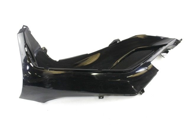 PIAGGIO MP3 YOURBAN 300 6573780090 PEDANA SINISTRA 11 - 17 LEFT FOOTBOARD LEGGERO GRAFFIO