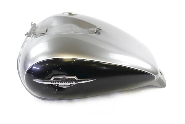 SUZUKI VL 800 INTRUDER VOLUSIA 4410041FE0YAY SERBATOIO BENZINA 05 - 06 FUEL TANK CON AMMACCATURA