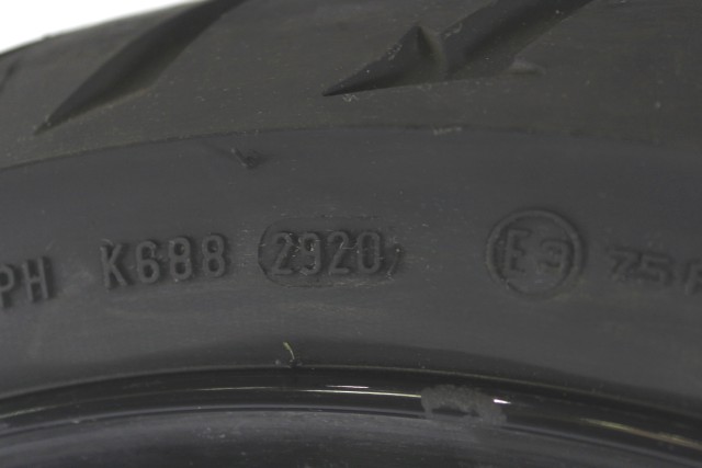 KAWASAKI VERSYS 650 410730146QT CERCHIO RUOTA POSTERIORE 17X4.50 10 - 13 REAR WHEEL PNEUMATICO OK