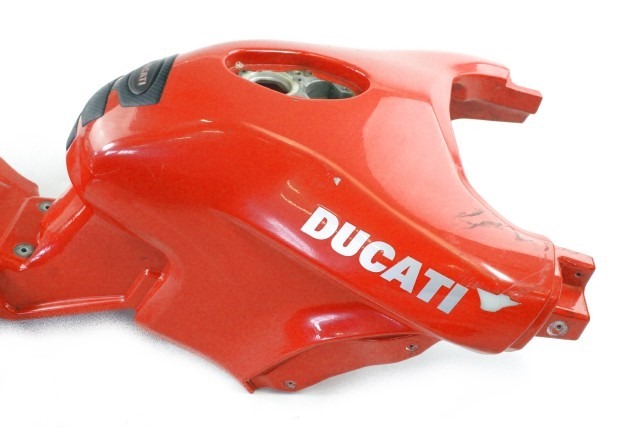 DUCATI MULTISTRADA 620 58610621AA SERBATOIO BENZINA 05 - 07 FUEL TANK 58630621A CON GRAFFI