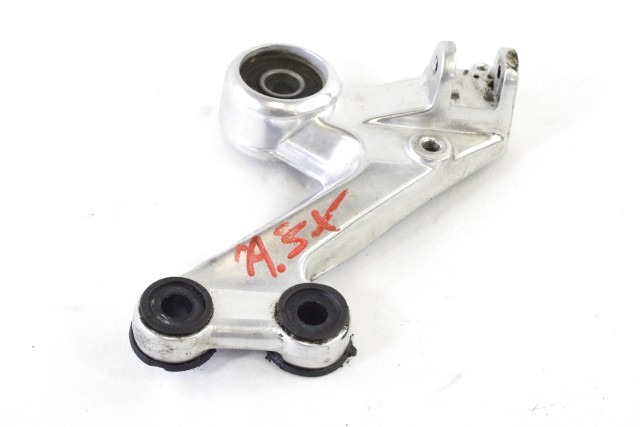 DUCATI MONSTER S4R 996 82410681A STAFFA PEDANA ANTERIORE SINISTRA 03 - 05 FRONT LEFT FOOTREST HOLDER